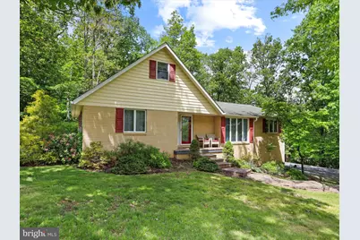 14705 Bourbon Street SW, Cresaptown, MD 21502 - Photo 1