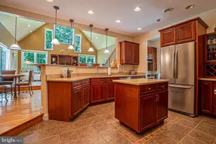 402 Crestview Dr, Frostburg, MD 21532 - Photo 1