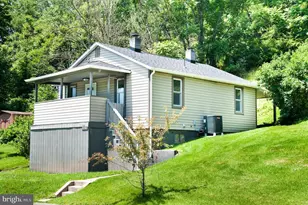 11313 Morningside Dr NE, Cumberland, MD 21502 - Photo 1