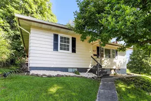 837 Mt Royal Ave, Cumberland, MD 21502 - Photo 1