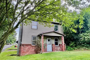 317 E Reynolds St, Cumberland, MD 21502 - Photo 1