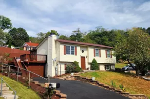 720 Yale St, Cumberland, MD 21502 - Photo 1