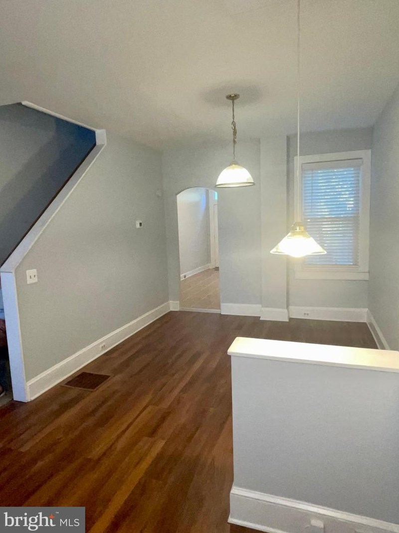 4022 Massachusetts Ave, Baltimore MD  21229-3765 exterior