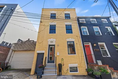 123 S Chapel Street, Baltimore, MD 21231 - Photo 1