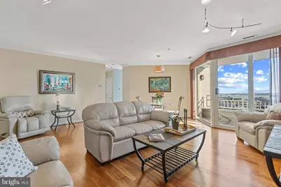 100 Harborview Drive #2004, Baltimore, MD 21230 - Photo 1