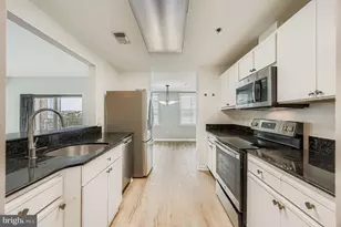 960 Fell St, Baltimore, MD 21231 - Photo 1