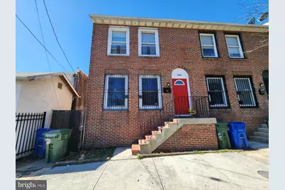 2000 Brunt Street, Baltimore, MD 21217 - Photo 1