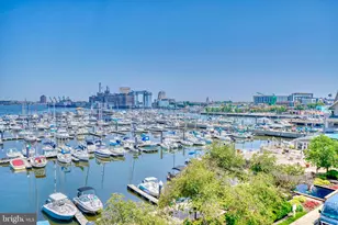 23 Pierside Dr, Baltimore, MD 21230 - Photo 1