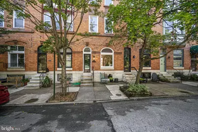 135 S Linwood Avenue, Baltimore, MD 21224 - Photo 1