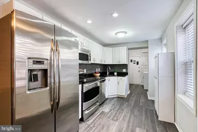 106 S Castle Street, Baltimore, MD 21231 - Photo 1