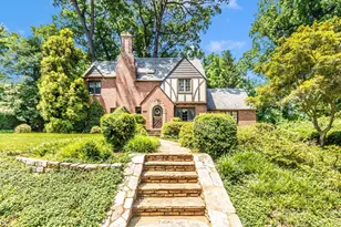 5100 Brook Green Rd, Baltimore, MD 21229 - Photo 1