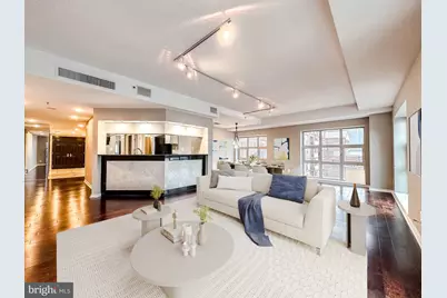 250 President Street #802, Baltimore, MD 21202 - Photo 1