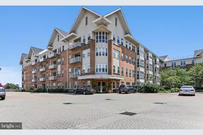 23 Pierside Drive #T-12, Baltimore, MD 21230 - Photo 1