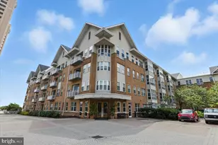 23 Pierside Dr, Baltimore, MD 21230 - Photo 1