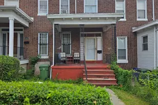 1218 Oakhurst Pl, Baltimore, MD 21216 - Photo 1