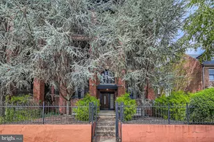 2204 Park Ave, Baltimore, MD 21217 - Photo 1