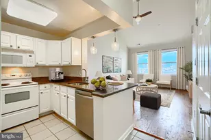 23 Pierside Dr, Baltimore, MD 21230 - Photo 1