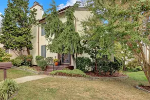 4317 Roland Spring Dr, Baltimore, MD 21210 - Photo 1