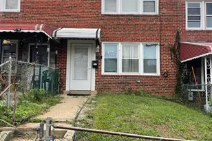 2836 Hinsdale Dr, Baltimore, MD 21230 - Photo 1