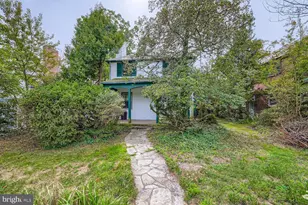 1209 Havenwood Rd, Baltimore, MD 21218 - Photo 1