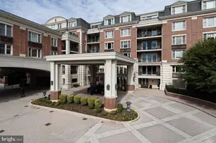 801 Key Hwy, Baltimore, MD 21230 - Photo 1