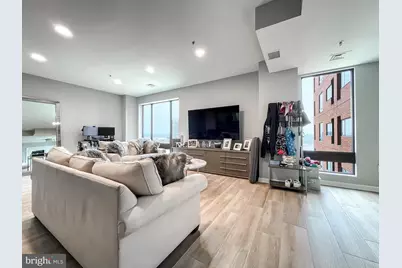 10 E Lee Street #1806, Baltimore, MD 21202 - Photo 1