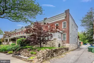 200 W 29th Street W, Baltimore, MD 21211 - Photo 1