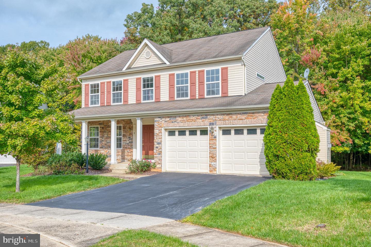 8 Turning Leaf Ct, Rosedale, MD 21237 - MLS MDBC2052376 - Coldwell Banker