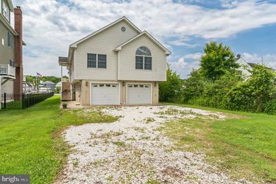 3733 Clarks Point Road - Photo 1