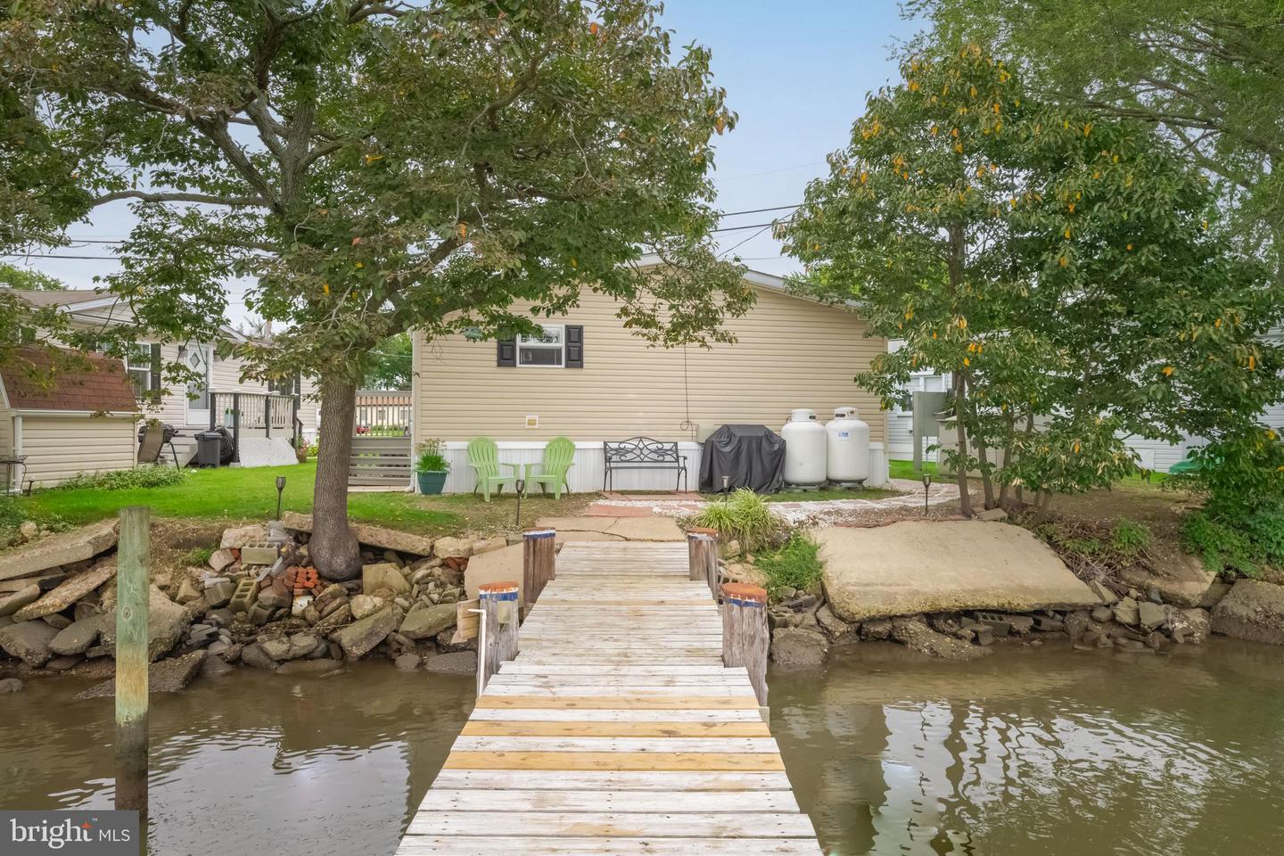 30 Shore Rd, Edgemere, MD 21219 MLS MDBC2079424 Coldwell Banker