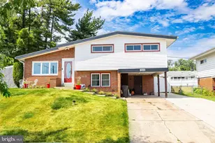 7416 Campfield Rd, Pikesville, MD 21208 - Photo 1