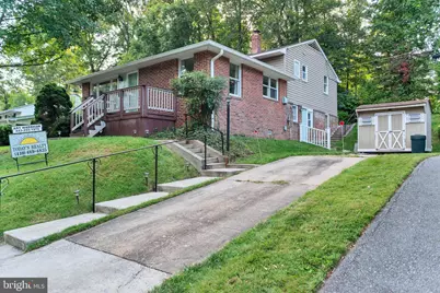 212 W Elpin Drive W, Catonsville, MD 21228 - Photo 1