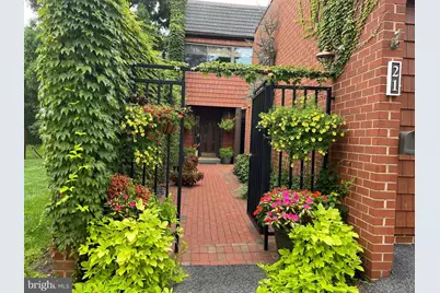 21 Malibu Court, Towson, MD 21204 - Photo 1