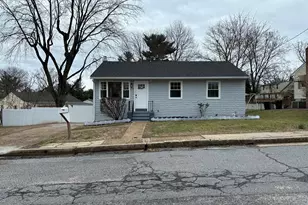 453 Kent Ave, Baltimore, MD 21228 - Photo 1