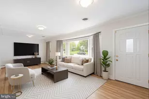 939 Starbit Rd, Towson, MD 21286 - Photo 1