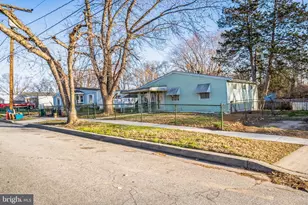 7612 Dunmanway, Baltimore, MD 21222 - Photo 1