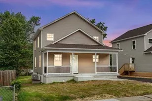 2730 Daisy Ave, Halethorpe, MD 21227 - Photo 1