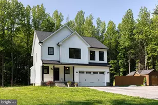 1513 Cherry Garden Rd, Essex, MD 21221 - Photo 1