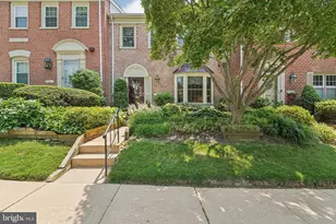 7 Aliceview Ct, Lutherville Timonium, MD 21093 - Photo 1