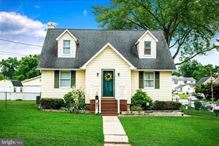 401 Riverside Rd, Baltimore, MD 21221 - Photo 1