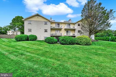 8 Warren Lodge Court #1-B, Cockeysville, MD 21030 - Photo 1
