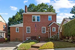 17 Cedarwood Rd, Baltimore, MD 21228 - Photo 1