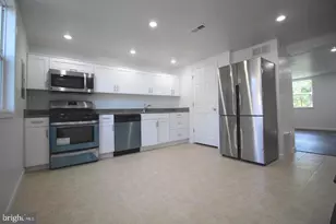 523 Carlsbad Ct, Baltimore, MD 21227 - Photo 1