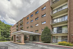 7203 Rockland Hills Dr, Baltimore, MD 21209 - Photo 1