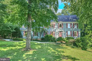 9 Kincaid Ct, Baldwin, MD 21013 - Photo 1