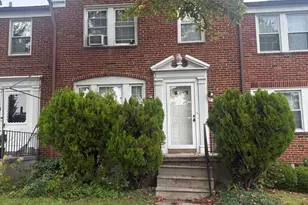 323 Stratford Rd, Baltimore, MD 21228 - Photo 1
