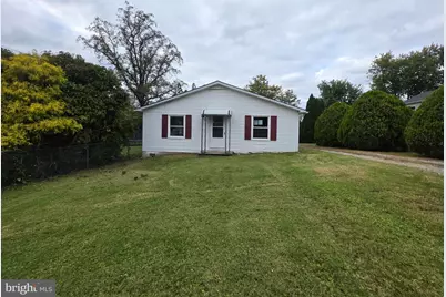 7656 Old Battle Grove, Baltimore, MD 21222 - Photo 1