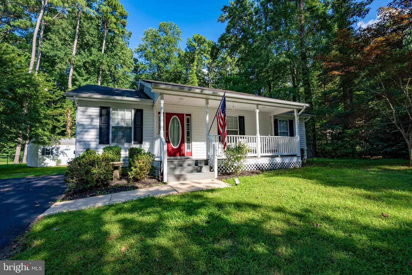 842 Forest Glen Rd, Lusby, MD 20657 MLS MDCA2010140 Coldwell Banker