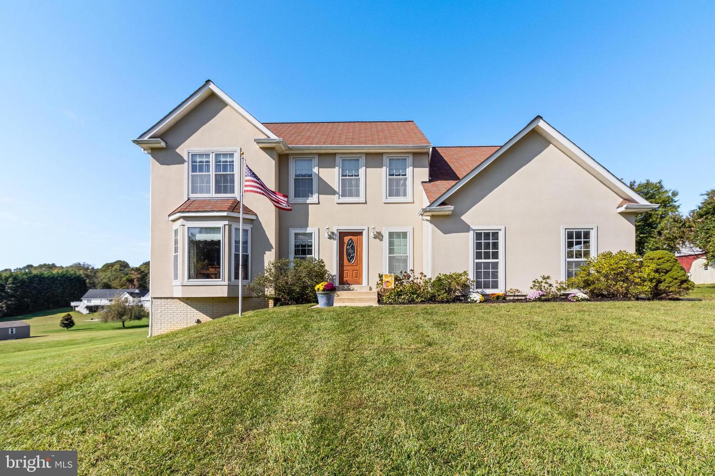 11206 Lakeview Dr, Dunkirk, MD 20754 MLS MDCA2013732 Coldwell Banker