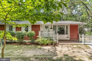 324 Clubhouse Dr, Lusby, MD 20657 - Photo 1